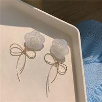 Korean Style White Flower Bowknot Earrings main image 3