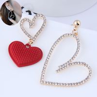 Fashion Metal Flash Diamond Heart Asymmetrical Earrings main image 3