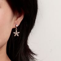 Korean Style Golden Flower Earrings main image 2