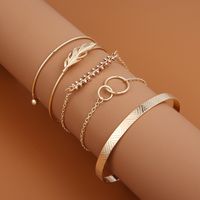 Fashion Leaf Pattern Round Geometric Wide Bracelet 5-pieces Set main image 1