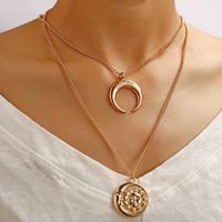 Simple Fashion Retro Crescent Pendant Moon Sun Necklace main image 2