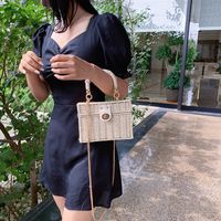 Medium Straw Solid Color Square Buckle Straw Bag main image 4