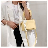 Simple Solid Color Bow Knot Messenger Bags main image 4