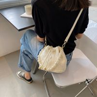 Korean Solid Color Pearl Chain Rhombus Bucket Bag main image 3