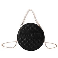 Fashion Solid Color Embossed Pearl Handle Small Round Bag main image 3