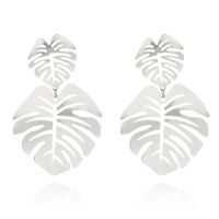 Nihaojewelry Simple Fashion Double Leaf Earrings Wholesale Jewelry main image 3