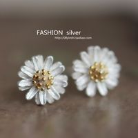Nihaojewelry Fashion White Daisy 925 Sliver Stud Earrings Wholesale Jewelry main image 1