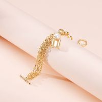 Vente En Gros Bijoux Perles Creuses Bracelets Pendentifs À Verrouillage Irrégulier Nihaojewelry main image 5
