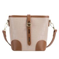 Nihaojewelry Fashion Texture Crocodile Pattern One-shoulder Messenger Bucket Bag Wholesale main image 6