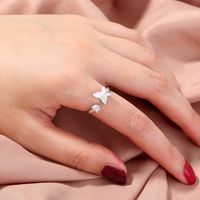 Wholesale Jewelry Micro-inlaid White Zircon Wave Copper Ring Nihaojewelry sku image 1