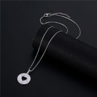 Wholesale Jewelry Simple Hollow Heart-shaped Round Pendant Necklace Nihaojewelry main image 5