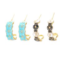 Nihaojewelry Style Coréen Petites Boucles D&#39;oreilles Fleur Marguerite Bijoux En Gros main image 1
