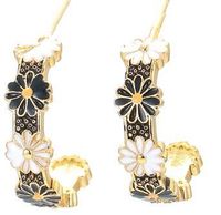 Nihaojewelry Style Coréen Petites Boucles D&#39;oreilles Fleur Marguerite Bijoux En Gros sku image 2