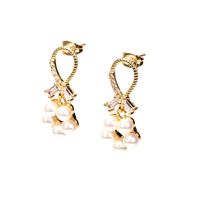 Nihaojewelry Korean Style Cross Shell Bead Zircon Earrings Wholesale Jewelry sku image 1