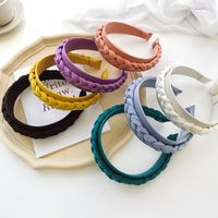 Nihaojewelry Korean Style Solid Color Cloth Braided Wide-brimmed Headband Wholesale Jewelry main image 1