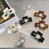 Nihaojewelry Korean Style Pearl Resin Letter Rhinestone Catch Clip Wholesale Jewelry main image 1