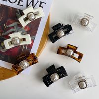 Nihaojewelry Korean Style Pearl Resin Letter Rhinestone Catch Clip Wholesale Jewelry main image 4