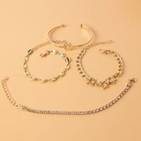 Nihaojewelry Wholesale Jewelry Retro Style Alloy Star Hollow Multi-layer Alloy Diamond Bracelet main image 3