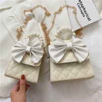 Nihaojewelry Retro Rhombus Chain Bow Pearl Messenger Handbag Wholesale sku image 6