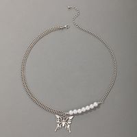 Nihaojewelry Wholesale Jewelry New Simple Hollow Butterfly Pendant Pearl Chain Necklace main image 3