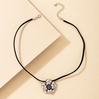 Nihaojewelry Wholesale Jewelry Fashion Silver Big Flower Pendant Black Rope Necklace main image 3