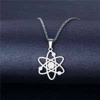Cross-border Sold Jewelry Supply Personality Stainless Steel Flower Heart Clavicle Chain Necklace Female Geometric Accessories Pendant Wholesale main image 6