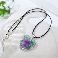 Wholesale Jewelry Geometric Heart-shaped Natural Crystal Pendant Necklace Nihaojewelry main image 4
