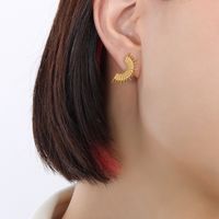 Nihaojewelry Wholesale Jewelry Retro Creative C-shaped 18k Gold Titanium Steel Earrings main image 5