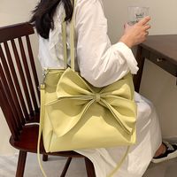 Nihaojewelry Wholesale New Trendy Bow Solid Color Large Capacity Shoulder Tote Bag main image 4