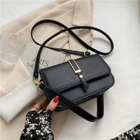 Nihaojewelry Wholesale Fashion Solid Color Single Shoulder Armpit Small Square Bag sku image 2