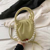 Nihaojewelry Wholesale Fashion Beads Handle Solid Color Messenger Bucket Bag sku image 4