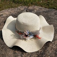 Nihaojewelry Flower Decor Wavy Big Brim Sunscreen Straw Hat Wholesale sku image 3