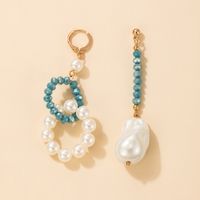 Großhandel Schmuck Perlen Unregelmäßige Perlen Geometrische Kreis Asymmetrische Ohrringe Nihaojewelry main image 3