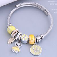 Nihaojewelry Wholesale Jewelry Fashion Cute Bear Multi-element Pendant Bracelet sku image 2