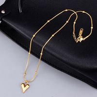 Heart Titanium Steel Inlaid Shell Inlaid Gold Necklace main image 5