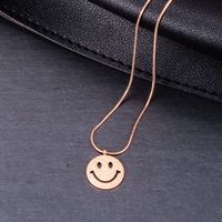 Großhandel Schmuck Smiley Runder Anhänger Titanstahl Halskette Nihaojewelry main image 4