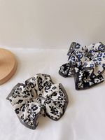 Wholesale Jewelry Retro Floral Hair Scrunchies Nihaojewelry main image 4
