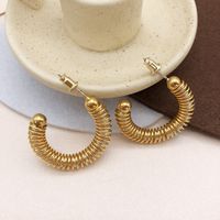 Nihaojewelry Wholesale Jewelry Fashion Line Winding C-shaped Pearl Earrings sku image 1