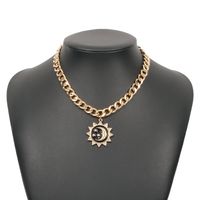 Nihaojewelry Wholesale Jewelry Fashion Sun Moon Pendant Thick Necklace sku image 1