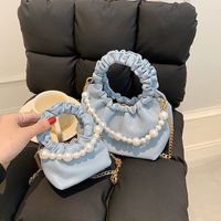 Wholesale Pleated Pearl Chain Solid Color Handbag Nihaojewelry main image 1