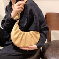 Nihaojewelry Wholesale Simple Solid Color Large-capacity Fold Armpit Dumpling Bag main image 4