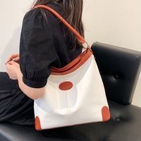 Wholesale Simple Clashing Color One-shoulder Tote Bag Nihaojewelry main image 1