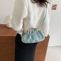 Wholesale Korean Style Pleated Single Shoulder Messenger Cloud Bag Nihaojewelry sku image 3
