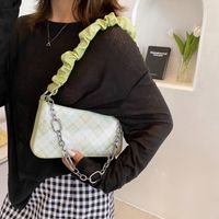 Nihaojewelry Wholesale Fashion Folds Handle Plaid Underarm Baguette Bag sku image 2