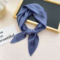 Nihaojewelry Wholesale Simple Fold Solid Color Small Square Scarf sku image 5