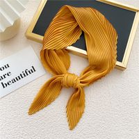 Nihaojewelry Wholesale Simple Fold Solid Color Small Square Scarf sku image 9