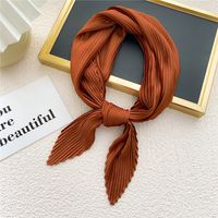 Nihaojewelry Wholesale Simple Fold Solid Color Small Square Scarf sku image 10