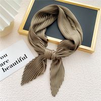 Nihaojewelry Wholesale Simple Fold Solid Color Small Square Scarf sku image 12