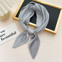 Nihaojewelry Wholesale Simple Fold Solid Color Small Square Scarf sku image 12