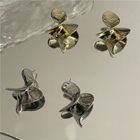 Vente En Gros Bijoux Boucles D&#39;oreilles Torsadées En Métal En Trois Dimensions Nihaojewelry main image 5
